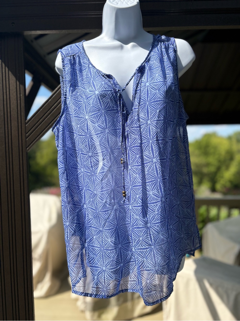 NWOT GAP Blue Geometric Sleeveless Tunic with Tie Neck, Size: L